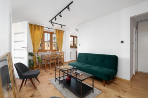 Comfortable Two-Bedroom Apartment Poznań by Noclegi Renters